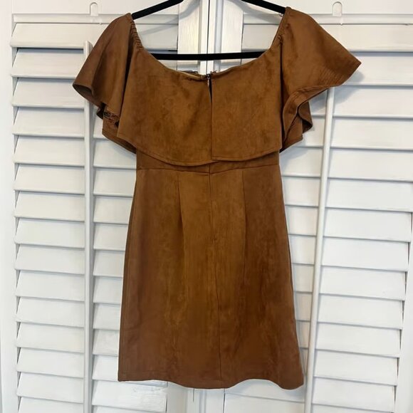 A. Calvin By Flying Tomato’s Brown Suede Embroidered Dress Size Small - Picture 2 of 7